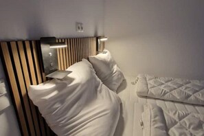 3 室のベッドルーム、WiFi、ベッドシーツ