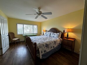 2 habitaciones, tabla de planchar con plancha, wifi y ropa de cama