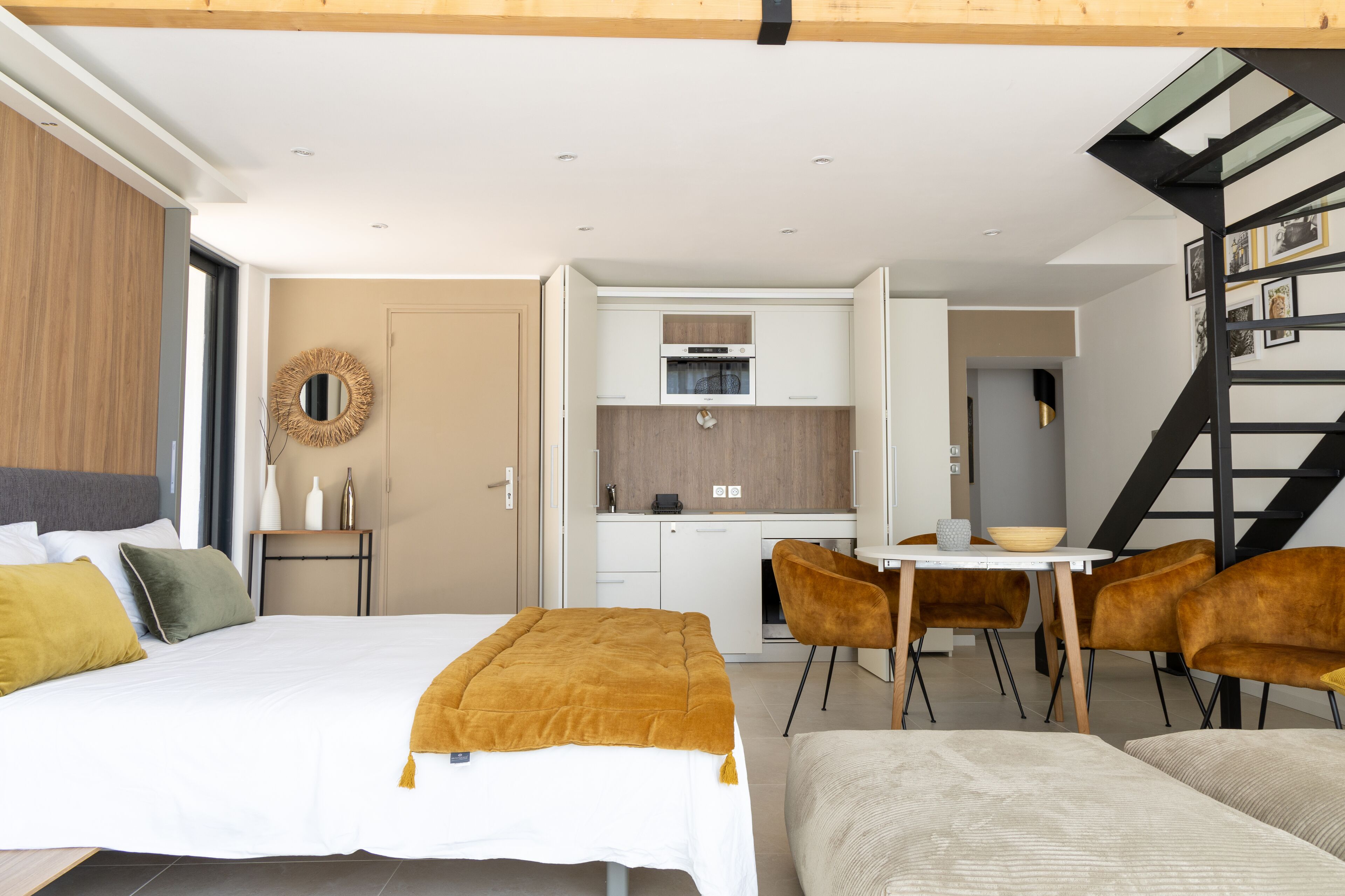 Loft Panoramique | Cuisine privée | Machine à expresso, bouilloire électrique