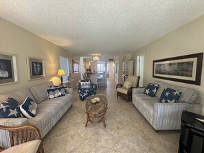 Fernseher, DVD-Player