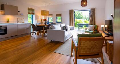 Skylge 2+2p - Two Bedroom Apartment, Sleeps 4