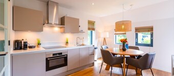 Skylge 2+2p - Two Bedroom Apartment, Sleeps 4