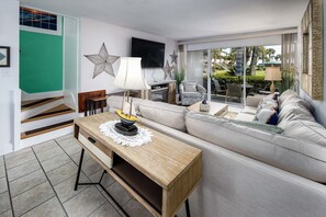 TV, DVD player - 100A - 1BR/1 Bath at Seaspray Condos on Okaloosa Island, Fort Walton Beach, Fl (Fort Walton Beach)