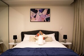 1 bedroom, desk, iron/ironing board, free WiFi
