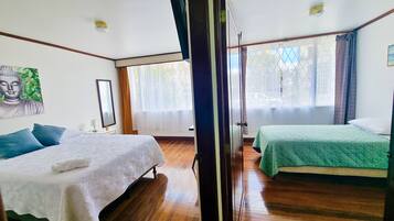 City dubbelrum - 2 sovrum | 1 sovrum, sÀngtillbehör av högsta kvalitet och memory foam-madrasser