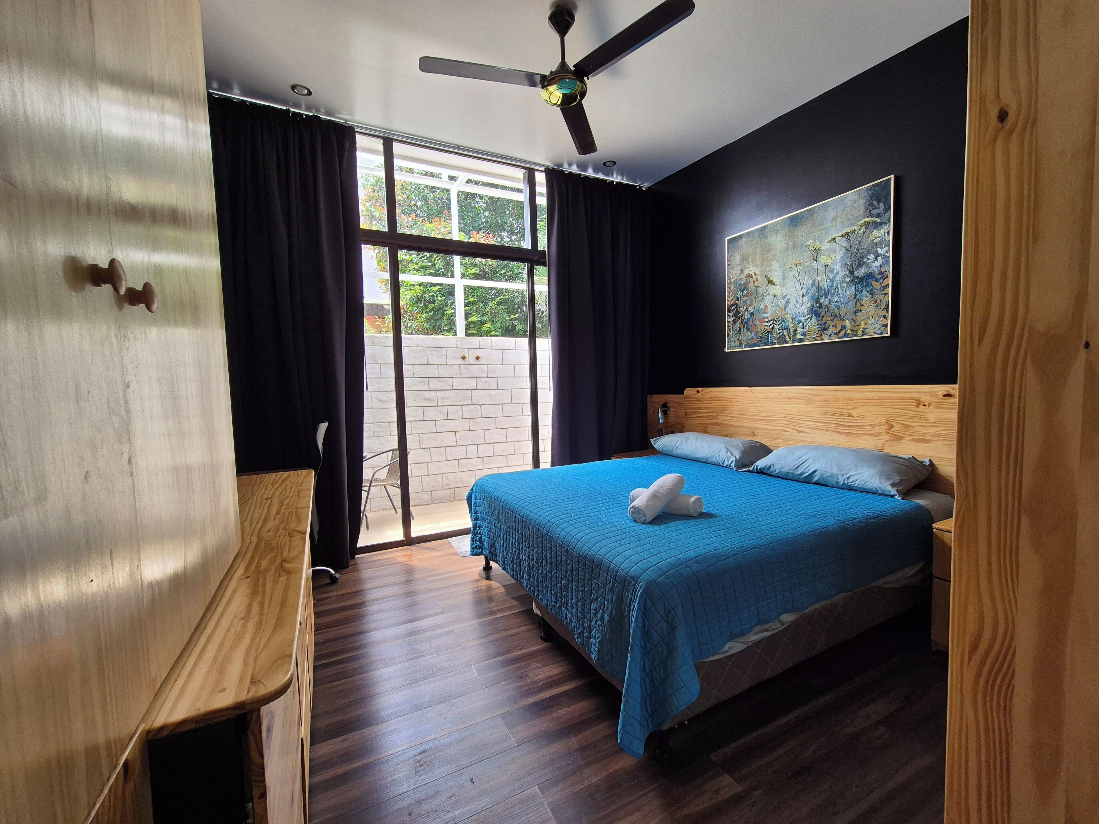 高級開放式客房, 1 張特大雙人床, 廚房 | 客房設施服務