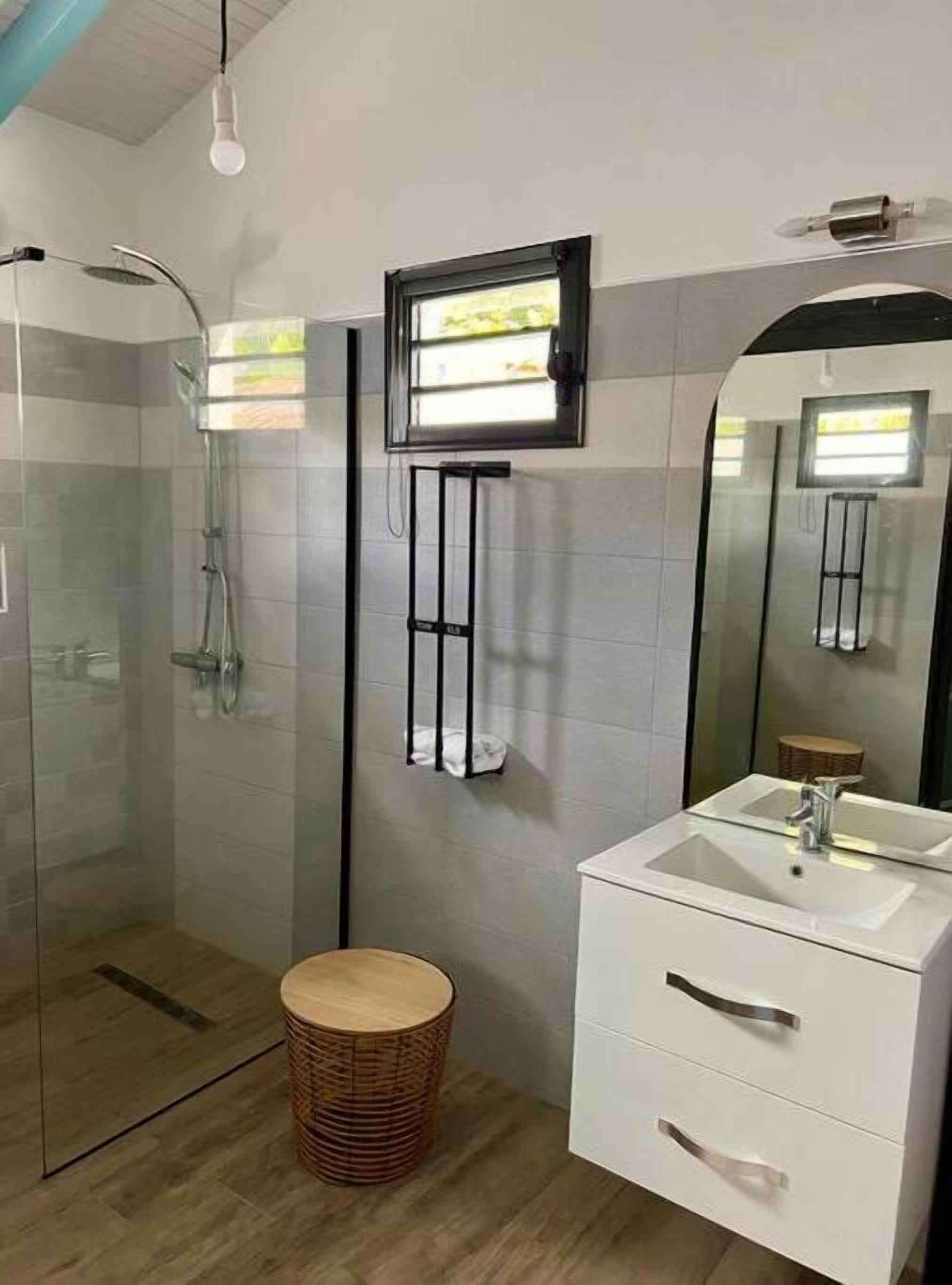 Towels, soap, toilet paper