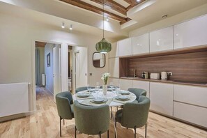 Unclassified image, 5 of 17, button - Superb and new apartment in the Center of Paris (Paris)