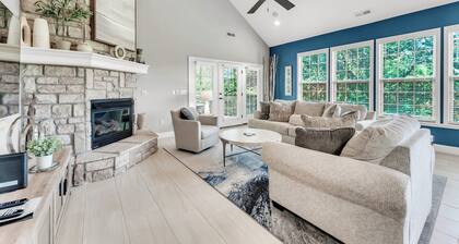 All New! Close to SDC, Golf, Pools and Resort, A Dream on the 13th Green!