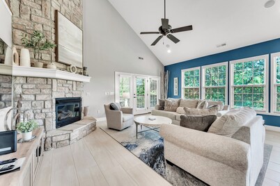 All New! Close to SDC, Golf, Pools and Resort, A Dream on the 13th Green!