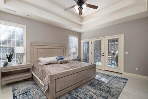 4 bedrooms, travel cot, WiFi