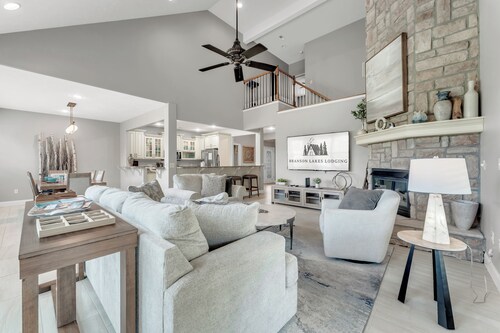 All New! Close to SDC, Golf, Pools and Resort, A Dream on the 13th Green!