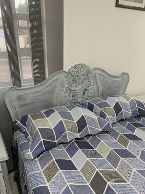 3 habitaciones, wifi gratis y ropa de cama 