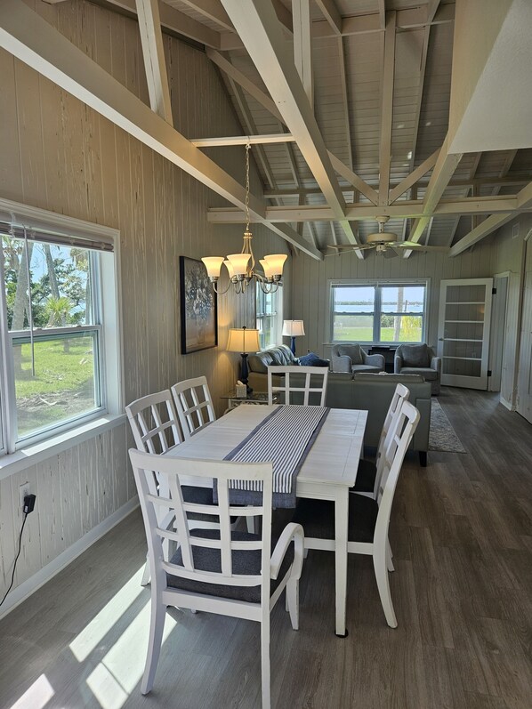 Smart TV - Lemon Bay Water Front Home (Englewood)