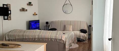 1 bedroom, iron/ironing board, free WiFi, bed sheets