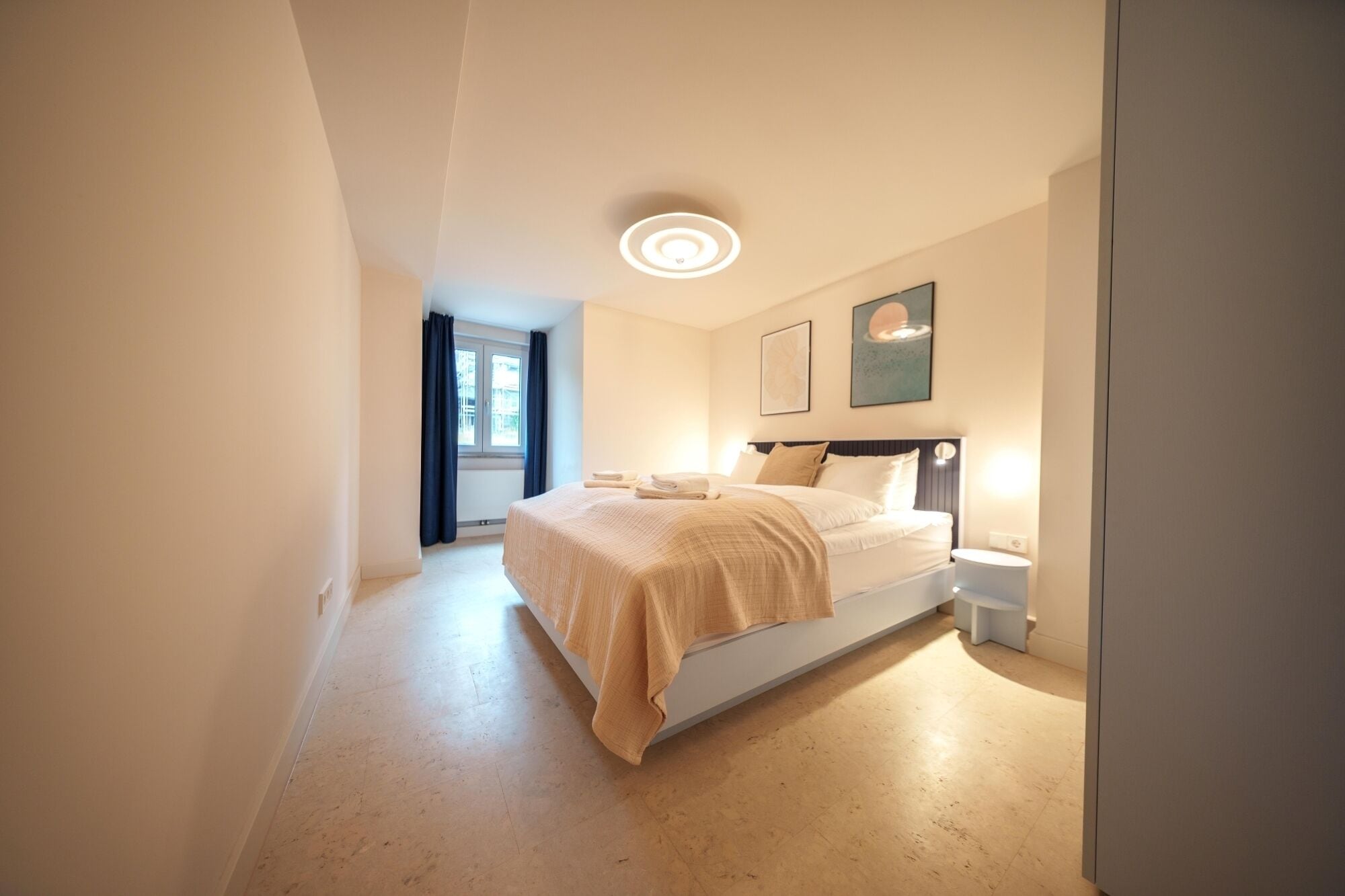 华丽公寓 | 高档床上用品、熨斗/熨板、免费 WiFi