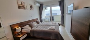 Soundproofing, iron/ironing board, free WiFi - Nova Excellence (Novalja)