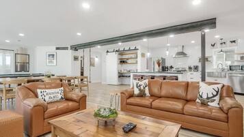 Smart TV, table football