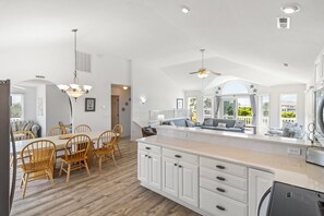 Interior - Breathtaking sunsets from your front porch at Sea Suite (Duck)