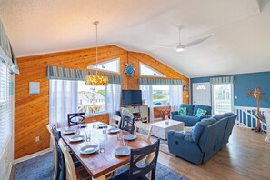 Tv, dvd-spelare och en stereo