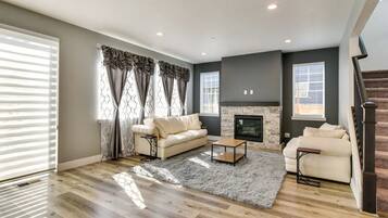 Smart TV, fireplace, offices