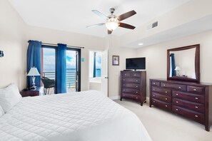 Apartamento, várias camas (Palm Beach Club 2-219) | 2 quartos, Wi-Fi