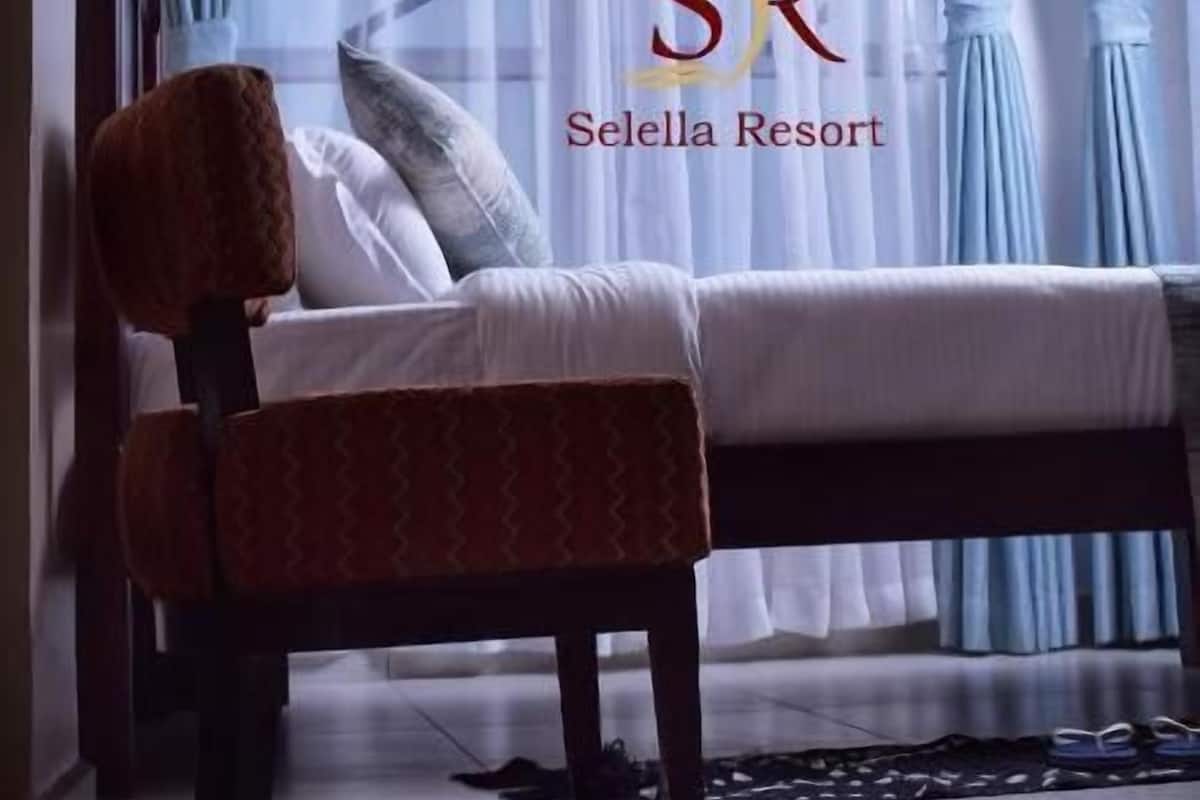 1 bedroom, Egyptian cotton sheets, premium bedding, down duvets