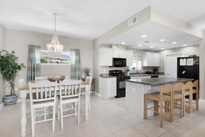 Condo, Multiple Beds (Portside Villas unit 13) | Private kitchen | Oven, toaster, paper towels - Portside Villas Unit 13 (Pensacola Beach)