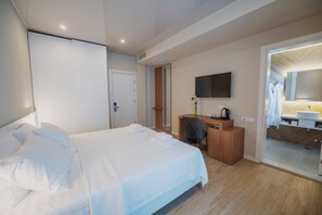 Standard-Zweibettzimmer | Hochwertige Bettwaren, Minibar, Schreibtisch
