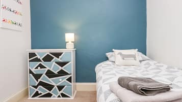 4 bedrooms, individually decorated, individually furnished, free WiFi