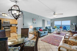 Apartment, Multiple Beds (Regency Towers 702 West- Azure Pleasu) | Interior - Regency Towers 702 West- Azure Pleasure (Pensacola Beach)