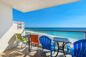 Apartment, Multiple Beds (Regency Towers 702 West- Azure Pleasu)