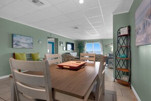 公寓, 1 張特大雙人床和 1 張沙發床 (Sans Souci unit 305*) | 住宿內部