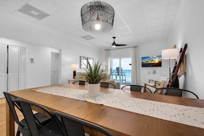 Departamento, varias camas (Sans Souci unit 203 - Oceans Edge) | Restaurantes