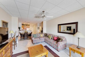 Apartment, 1 King Bed with Sofa bed (Sans Souci unit 307) | Living area | TV