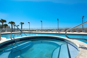 Apartment, Multiple Beds (Sans Souci unit 601)