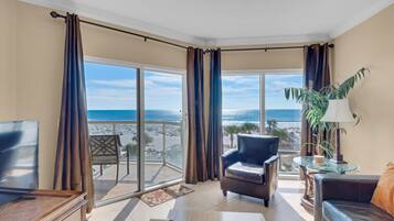 Apartment, Multiple Beds (Emerald Isle unit 202) | Living area | TV