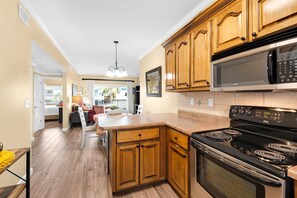 Appartement, plusieurs lits (Villas on the Gulf unit J7) | Cuisine privée