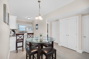 Apartment, Multiple Beds (Villas on the Gulf unit M5) | Dining - Villas on the Gulf Unit M5 (Pensacola Beach)