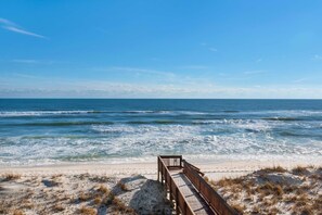 Appartement, Meerdere bedden (Starboard Village 424- Beach Haven) | Strand | Accommodatie ligt op het strand