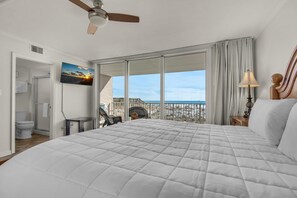 3 bedrooms, WiFi - Starboard Village 411 (Pensacola Beach)