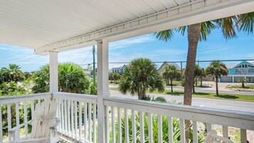 House, Multiple Beds (Moon Tide Cottage) | Property grounds