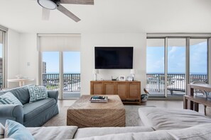 公寓, 多張床 (Emerald Dolphin unit 650)