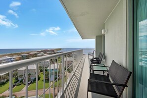 Property grounds - Tristan Towers Unit 9B (Pensacola Beach)