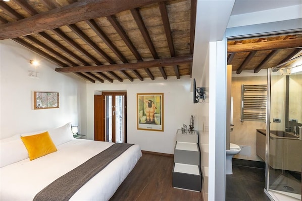 2 Schlafzimmer, Bügeleisen/Bügelbrett, Internetzugang, Bettwäsche