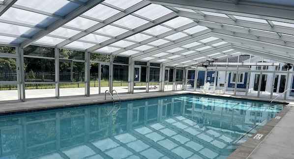 Piscine couverte, piscine chauffée