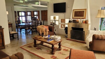 Casa com Praia Particular na Beira da Represa. Do Romântico ao Treino Esportivo