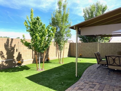 Discounted home - newer home that's beautifully furnished