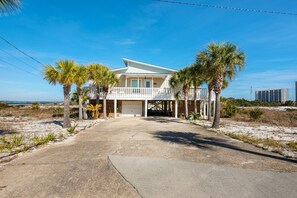 Casa, várias camas (Makarios Beach Blu) | Fachada