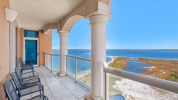 Apartemen, Beberapa Tempat Tidur (Portofino Island Resort 2-1902) | Halaman properti